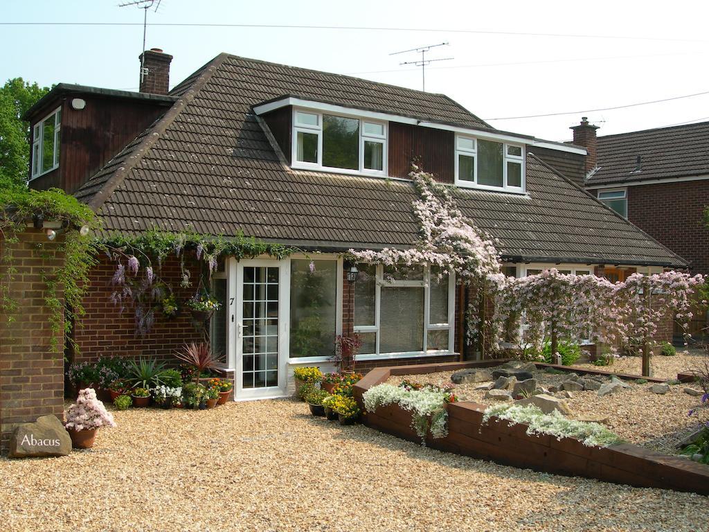 Abacus Bed And Breakfast, Blackwater, Hampshire Кемберлі Екстер'єр фото